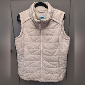 XL Women's Columbia Quilted Puffer Vest in White